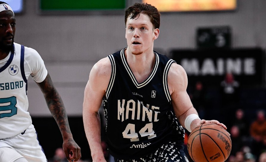 Українці за кордоном: Шульга набрав 14 очок у G-лізі